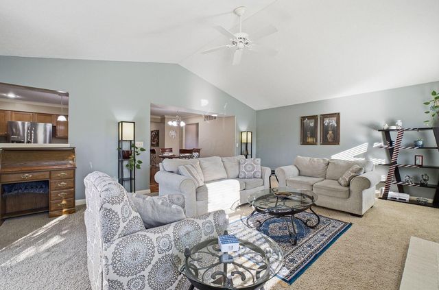 2216 Reeves Avenue, Lewis Center, OH 43035