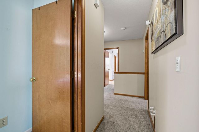 2216 Reeves Avenue, Lewis Center, OH 43035