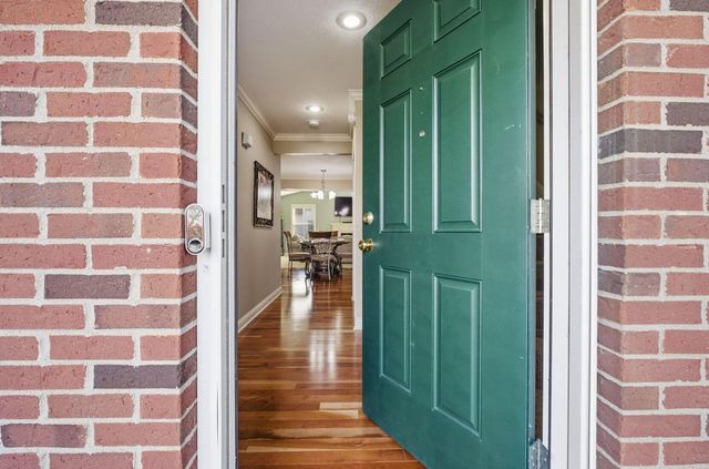 2216 Reeves Avenue, Lewis Center, OH 43035