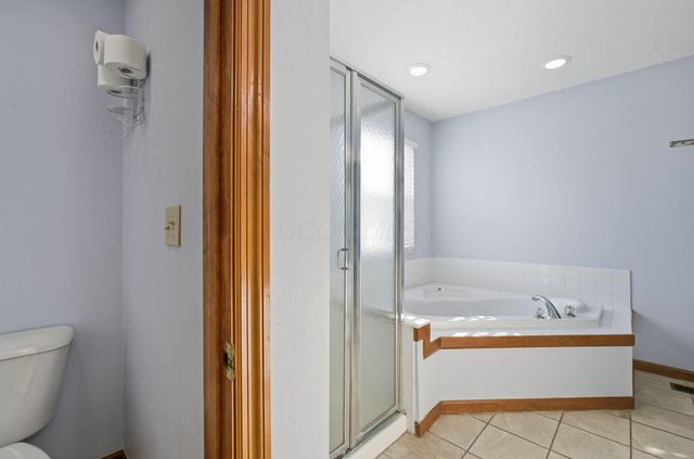 2216 Reeves Avenue, Lewis Center, OH 43035