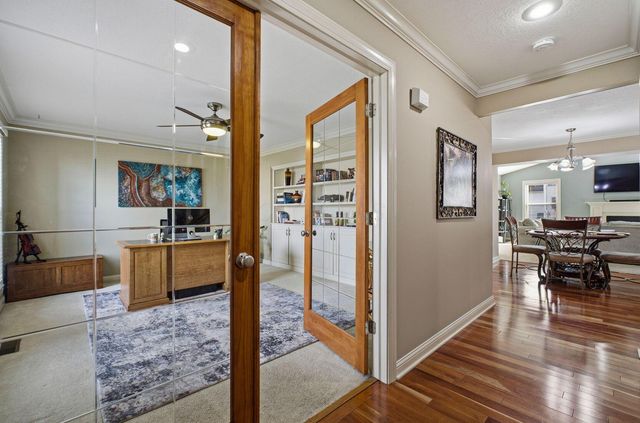 2216 Reeves Avenue, Lewis Center, OH 43035