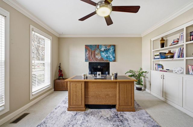 2216 Reeves Avenue, Lewis Center, OH 43035