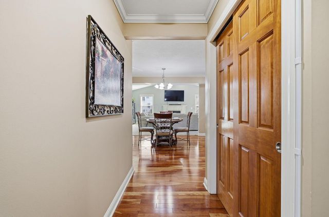 2216 Reeves Avenue, Lewis Center, OH 43035