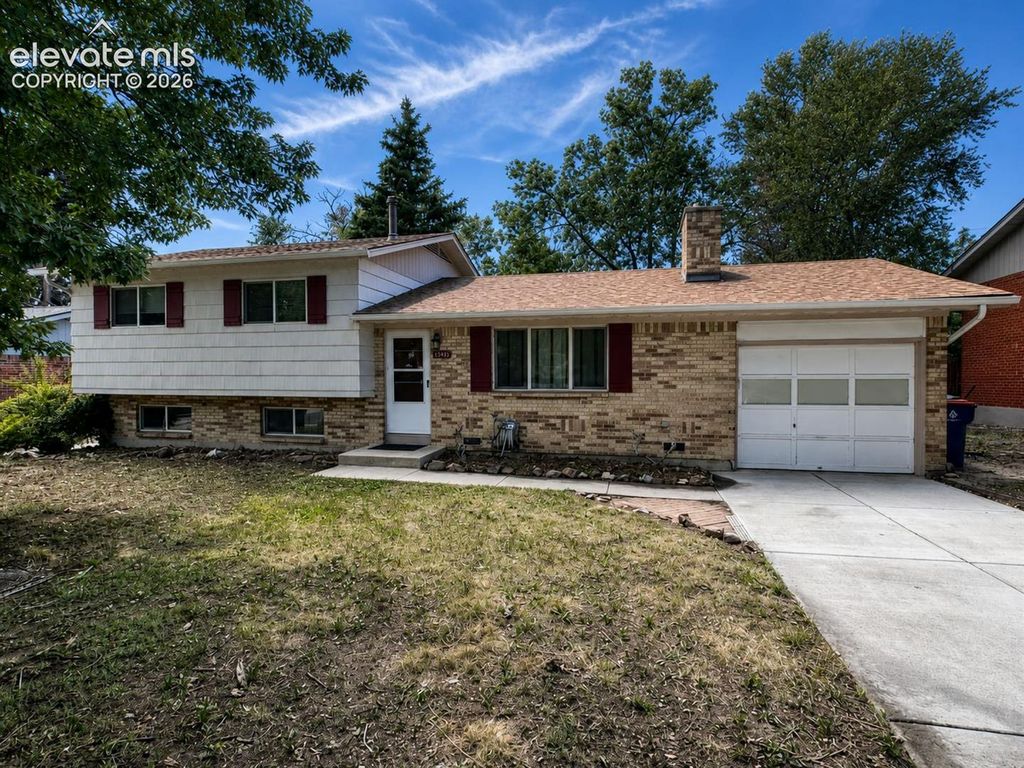 1106 Bowser Drive, Colorado Springs, CO 80909 — exterior