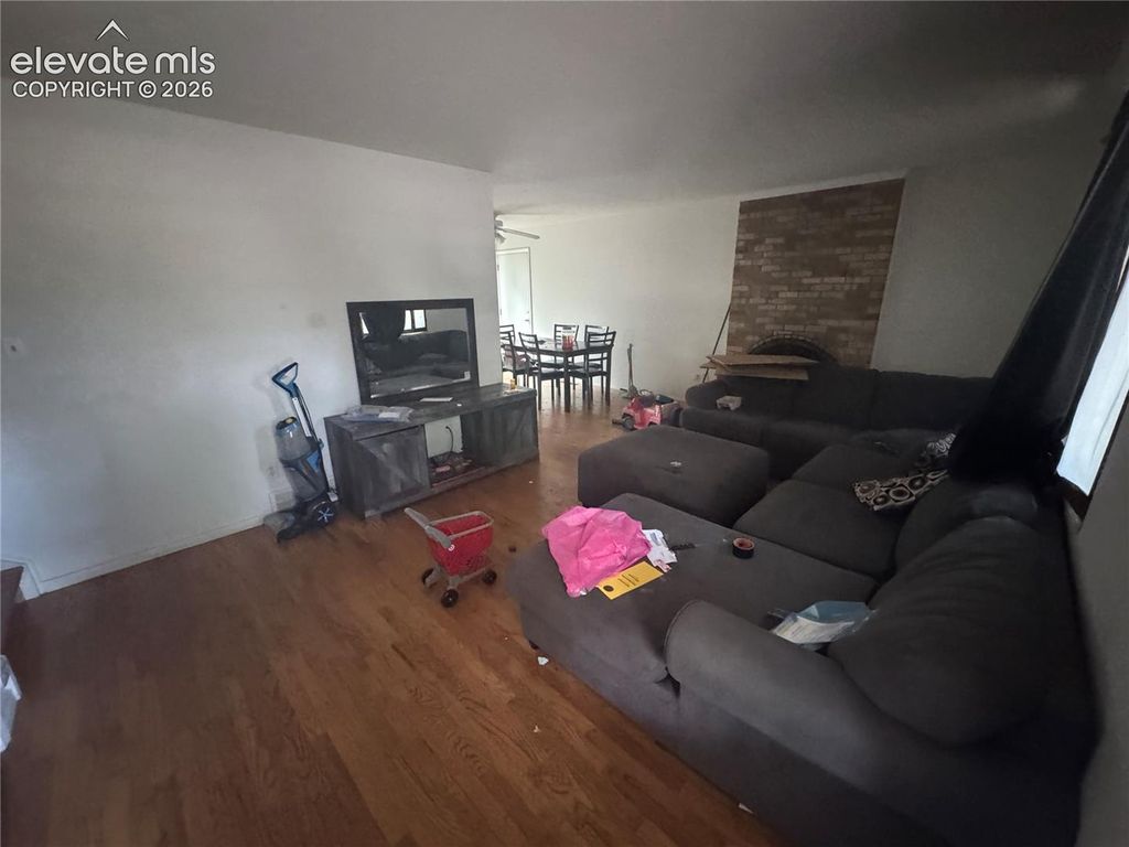 1106 Bowser Drive, Colorado Springs, CO 80909 — photo 2