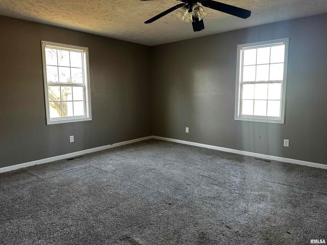 1102 Bailey Lane, Benton, IL 62812