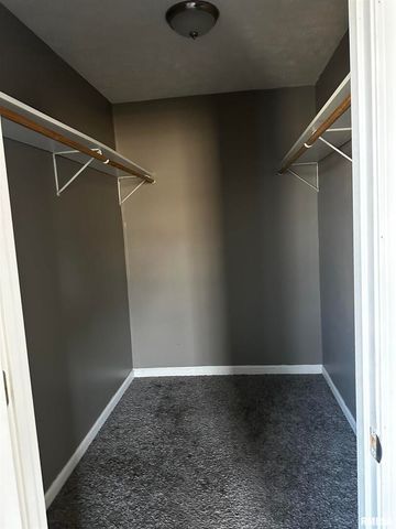 1102 Bailey Lane, Benton, IL 62812