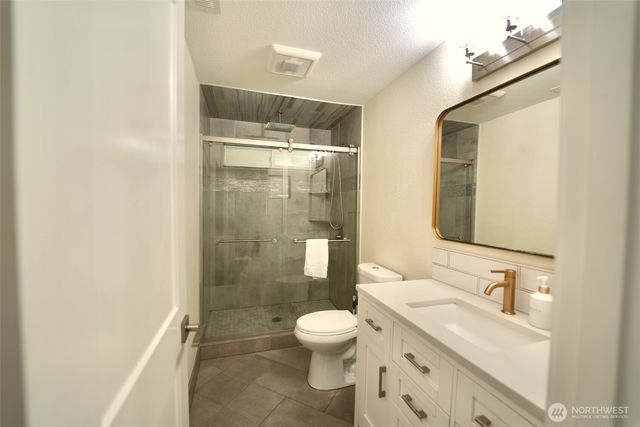 29517 164th Avenue SE, Kent, WA 98042