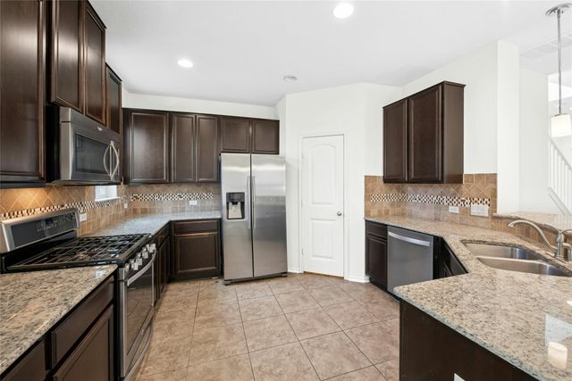 404 Buttercup Creek BLVD 46, Cedar Park, TX 78613