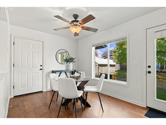 2617 MIMI St, Eugene, OR 97404
