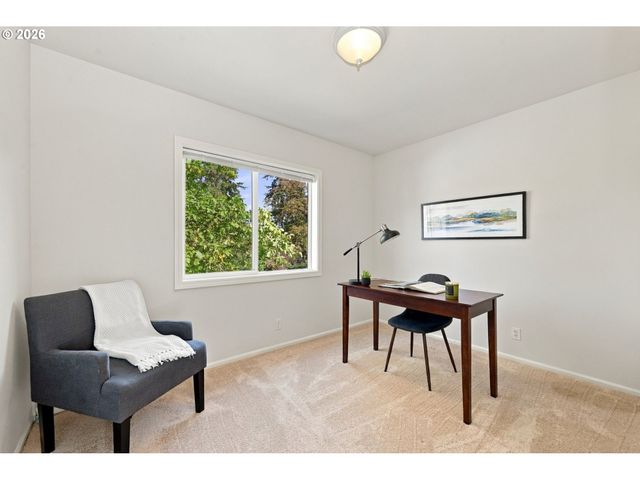 2617 MIMI St, Eugene, OR 97404