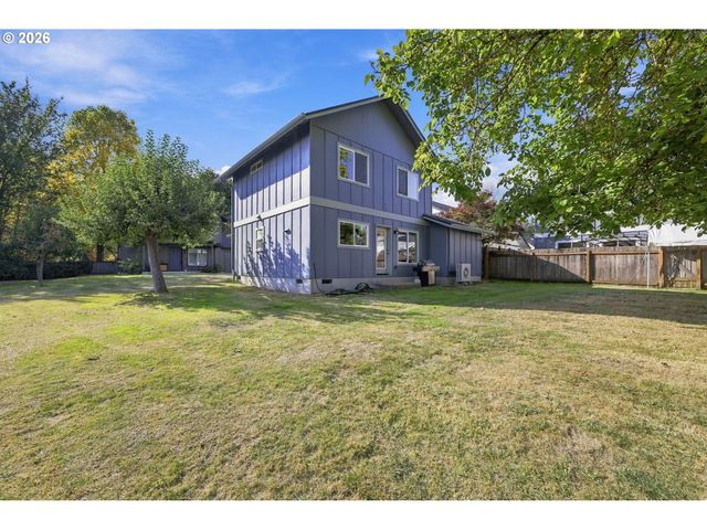 2617 MIMI St, Eugene, OR 97404