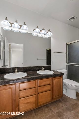 739 W Buffalo Grass Drive, Oro Valley, AZ 85755