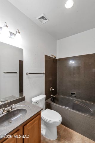 739 W Buffalo Grass Drive, Oro Valley, AZ 85755