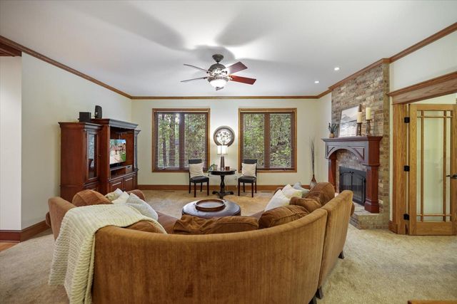 12093 Gantry Lane, Apple Valley, MN 55124