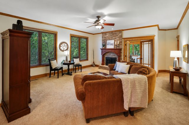 12093 Gantry Lane, Apple Valley, MN 55124