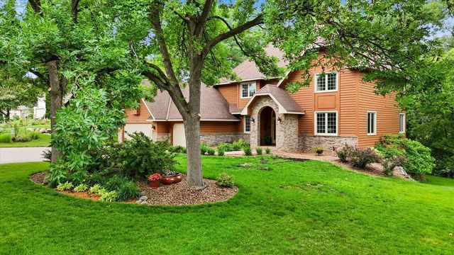12093 Gantry Lane, Apple Valley, MN 55124