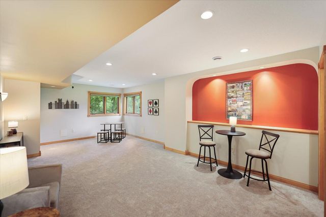 12093 Gantry Lane, Apple Valley, MN 55124