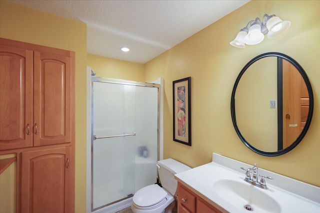 12093 Gantry Lane, Apple Valley, MN 55124