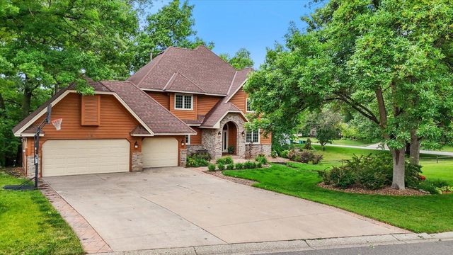 12093 Gantry Lane, Apple Valley, MN 55124