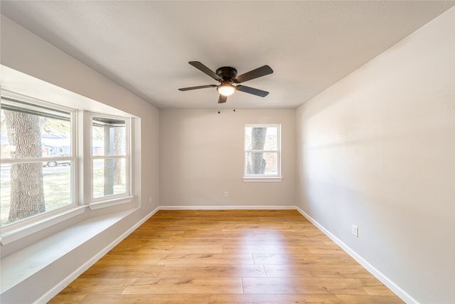 426 Little John Drive, Irving, TX 75061
