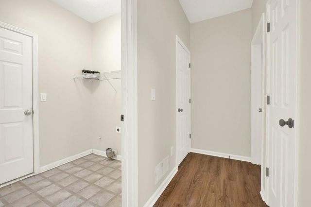 507 Huntgate Road, Woodstock, GA 30189