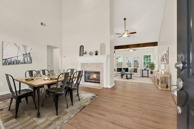 507 Huntgate Road, Woodstock, GA 30189