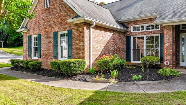 507 Huntgate Road, Woodstock, GA 30189