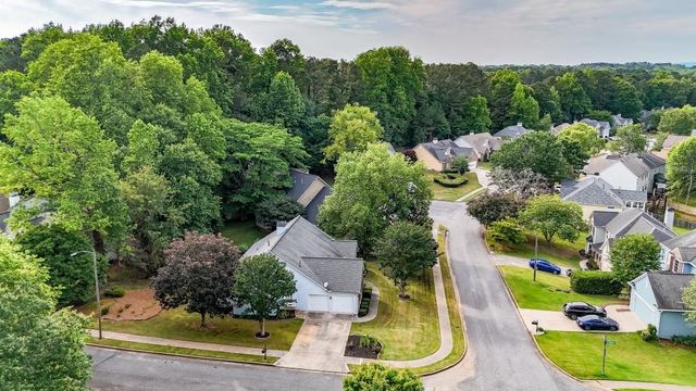 507 Huntgate Road, Woodstock, GA 30189