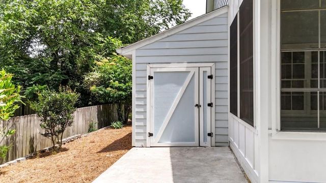 507 Huntgate Road, Woodstock, GA 30189