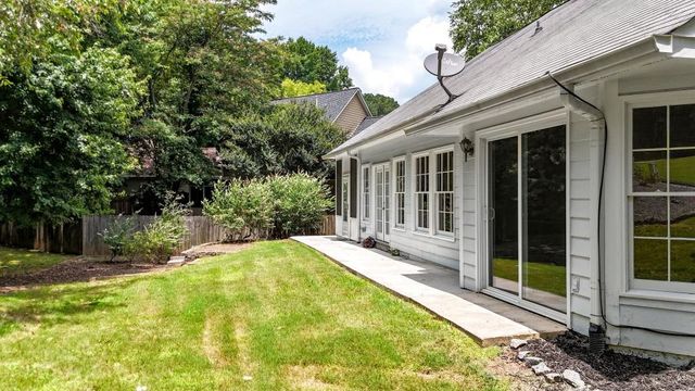 507 Huntgate Road, Woodstock, GA 30189