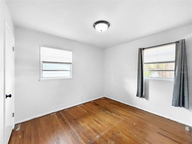 441 40TH AVENUE NE, St Petersburg, FL 33703