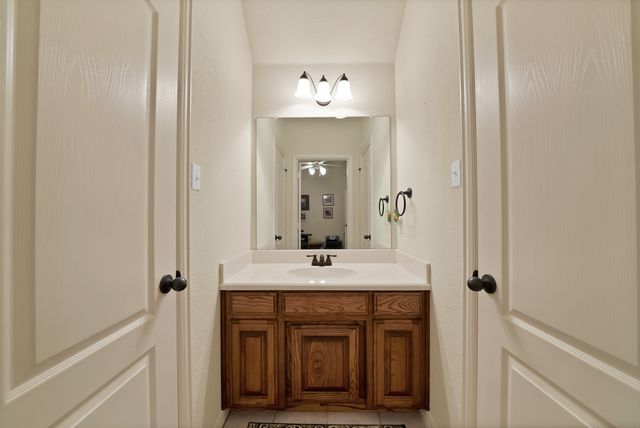 2526 Hayley Drive, Weatherford, TX 76085