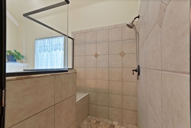 2526 Hayley Drive, Weatherford, TX 76085