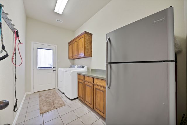 2526 Hayley Drive, Weatherford, TX 76085