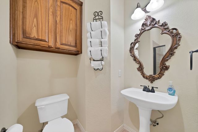 2526 Hayley Drive, Weatherford, TX 76085