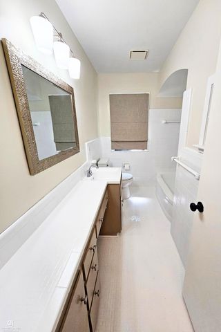 20618 Sunnyside Street, St Clair Shores, MI 48080