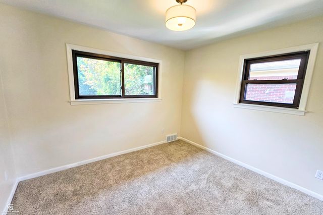 20618 Sunnyside Street, St Clair Shores, MI 48080