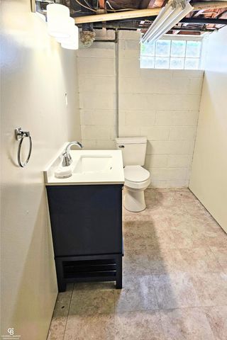 20618 Sunnyside Street, St Clair Shores, MI 48080