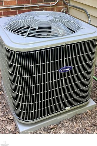 20618 Sunnyside Street, St Clair Shores, MI 48080