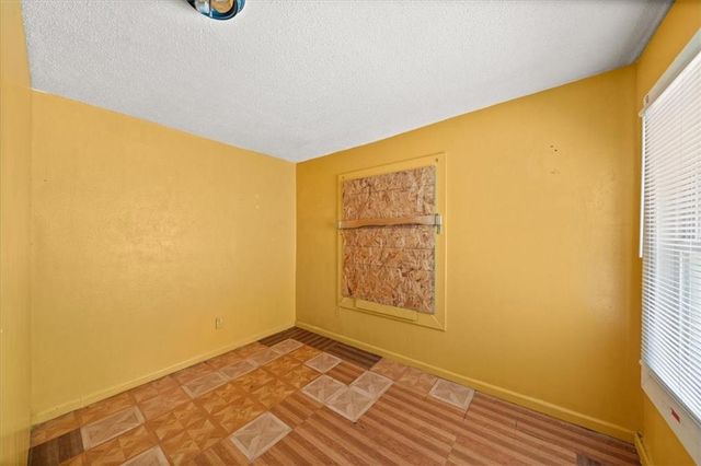 3302 Prospect Avenue, Kansas City, MO 64130