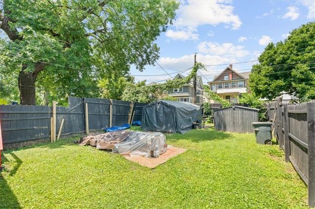 3302 Prospect Avenue, Kansas City, MO 64130