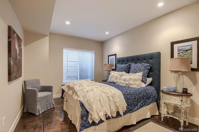 6959 S Buchanan Street, Aurora, CO 80016