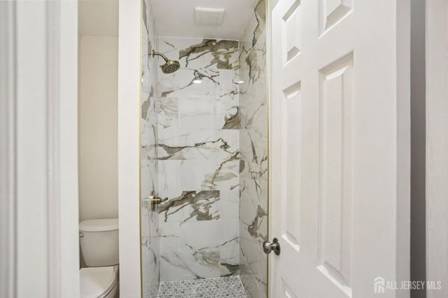 101 Ravine Drive, Matawan, NJ 07747