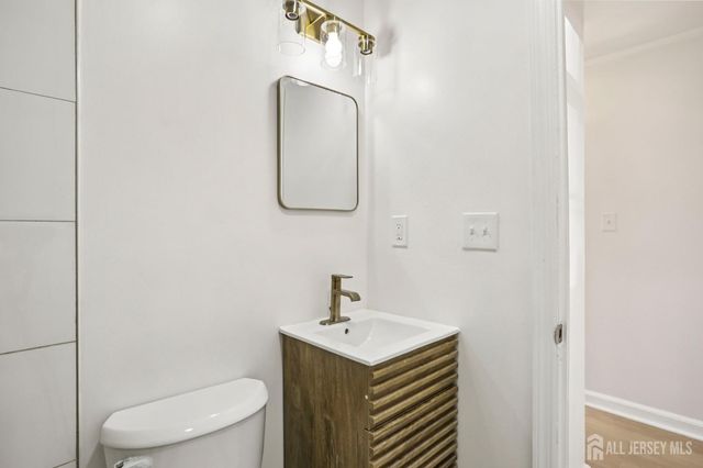 101 Ravine Drive, Matawan, NJ 07747