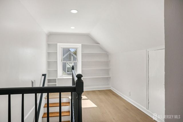 101 Ravine Drive, Matawan, NJ 07747