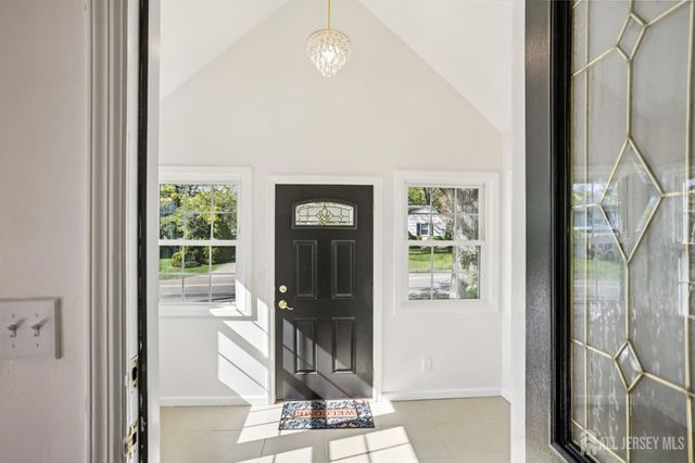 101 Ravine Drive, Matawan, NJ 07747