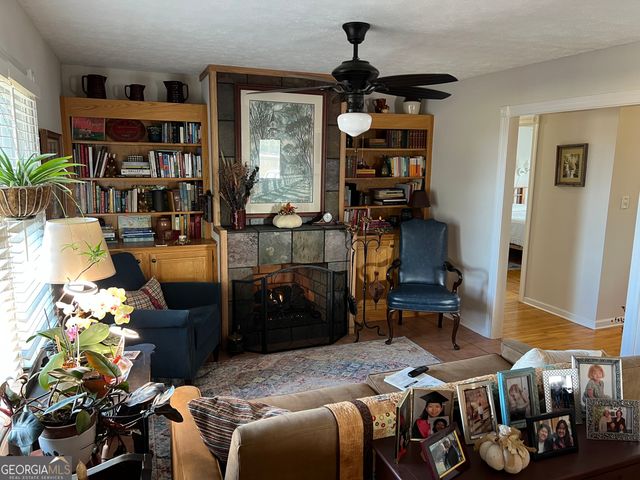 1512 Buckeye Road, East Dublin, GA 31027