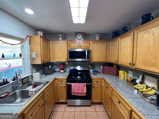 1512 Buckeye Road, East Dublin, GA 31027