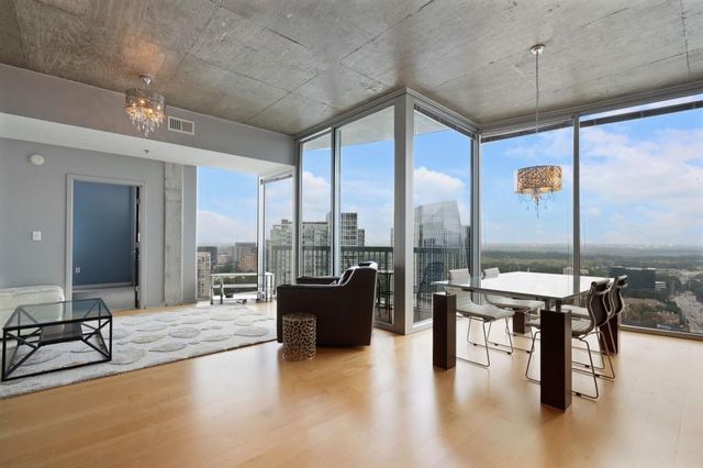 3324 Peachtree NE Road 2918, Atlanta, GA 30326